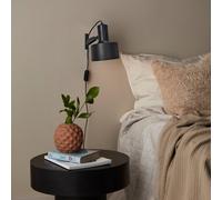 PR Home Solo aplique con enchufe, negro mate