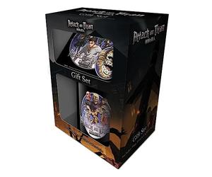 Pyramid International Set de regalo de taza de Attack on Titan (diseño de la temporada 4), taza de cerámica de 325 ml, posavasos y llavero en caja de regalo de presentación - Producto oficial, Talla