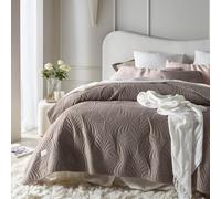 ROOM99 Feel Elegante Colcha en Color marrón 240 x 260 cm, versátil como Colcha para Cama o sofá, Ideal como Colcha de Terciopelo