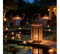 Shein 1 pieza Farol solar de hierro con estilo retro marroquí, luz de proyección hueca para ambiente, adecuado para espacios al aire libre como patios, jard