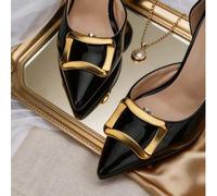 Shein 2 piezas Accesorios desmontables DIY para zapatos, Hebilla cuadrada dorada estilo flor decorativa para zapatos de tacón alto, Accesorios elegantes de