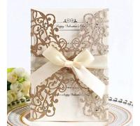 Shein 20 piezas Tarjetas de invitación de boda con forma de rosa hueca dorada con brillos, con sobres y tarjetas RSVP, atadas previamente con cintas de saté