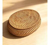 Shein Caja de almacenamiento ovalada de ratán natural tejida con tapa, organizador de escritorio de estilo bohemio hecho a mano, adecuado para llaves, joyas