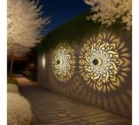 Shein Luz de pared LED alimentada por energía solar, luz de proyección con patrón de mandala impermeable, iluminación decorativa de color blanco cálido, enc