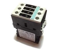 Siemens sirius - Contactor ac-3 4kw corriente continua 24v 3 polos tamaño s0 conexion tornillo
