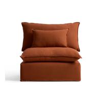 Sillón Anarela con funda extraíble de lino color terracota, 90 cm. Crédito FSC Mixto.