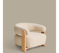 Sillón de exterior color beige granito con patas de madera maciza de teca 100% certificada FSC y acabado natural.