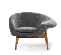 Sillón Nórdico Cálido con Forma de Huevo Frito, Gris Escandinavo, a La Derecha