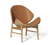 Sillón Nórdico Cálido Naranja con Asiento y Respaldo Tapizado en Coñac/roble