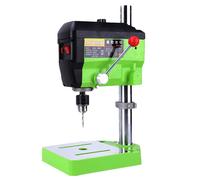 Taladro de columna, velocidad sin carga de 4600 rpm, potencia nominal de 650 W, diámetro máximo de perforación de 13 mm, diseño compacto, peso de 10 kg