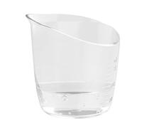 taza medidora reutilizable en ángulo