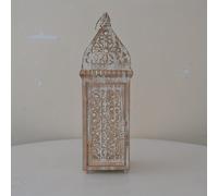 TEMU 1pieza Linterna de vela de metal en - Acabado elegante de pátina blanca, patrones geométricos intrincados, portavelas decorativo para mesa para ( no están incluidas), decoración de portavelas