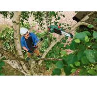 Tijera de podar telescópica Bosch UniversalChainPole 18, sistema de 18V, longitud de corte: 15 cm (sin batería ni cargador)