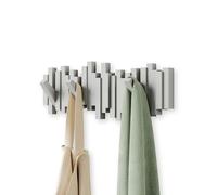 Umbra Sticks perchero de pared con gancho de riel y 5 clavijas retráctiles - Organizador de almacenamiento moderno que ahorra espacio, gris
