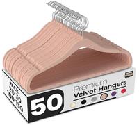 Utopia Home Premium Perchas de Terciopelo Antideslizantes, Duraderas Perchas Negras con Gancho Giratorio de 360 Grados Percha de Gran Resistencia (Rosa, Paquete de 50)
