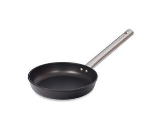 Valira Chef - Sartén premium de 24 cm hecha en España, aluminio fundido con antiadherente reforzado, apta para inducción