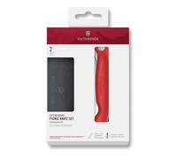 Victorinox Swiss Classic Cuchillo de Picnic Plegable con Tabla, 11 cm, Rojo | Set de navaja para verdura con filo dentado y tabla de corte Epicurean. Ideal para fruta y panecillos. Swiss Made